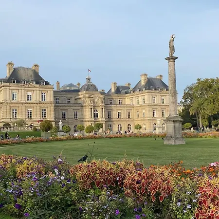An Attractive Flat Near By St Germain, Jardin Du Luxembourg Apartment Paris