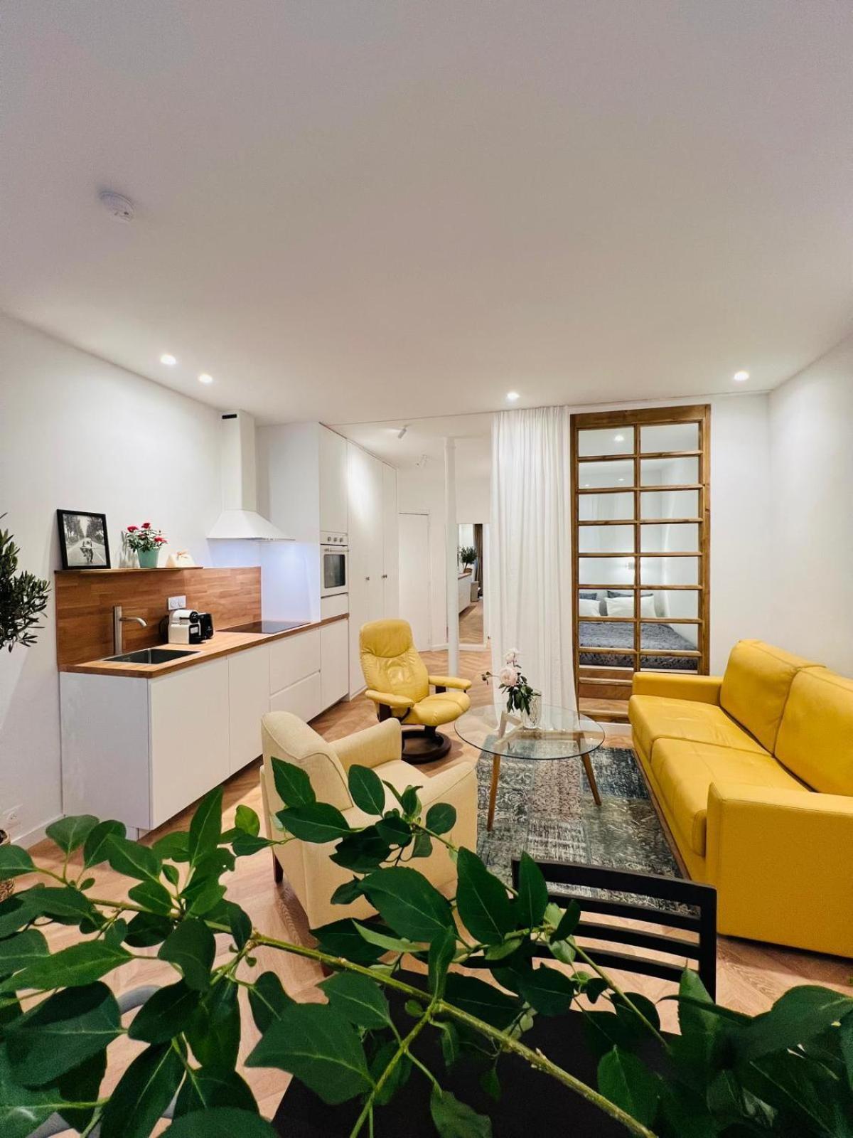 An Attractive Flat Near By St Germain, Jardin Du Luxembourg *